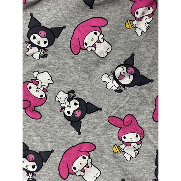 Sanrio Kuromi & My Melody Cropped Tee Women’s Medium Gray Graphic T-Shirt - Picture 3 of 5